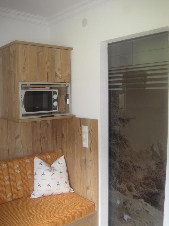 Haus Fernblick Hotel Neustift im Stubaital Ruang foto